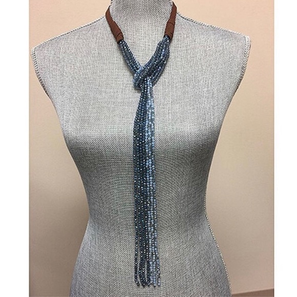 Stunning Genuine Cut Crystals Hues of Blue Lariat Statement Necklace-Boutique - Picture 3 of 7